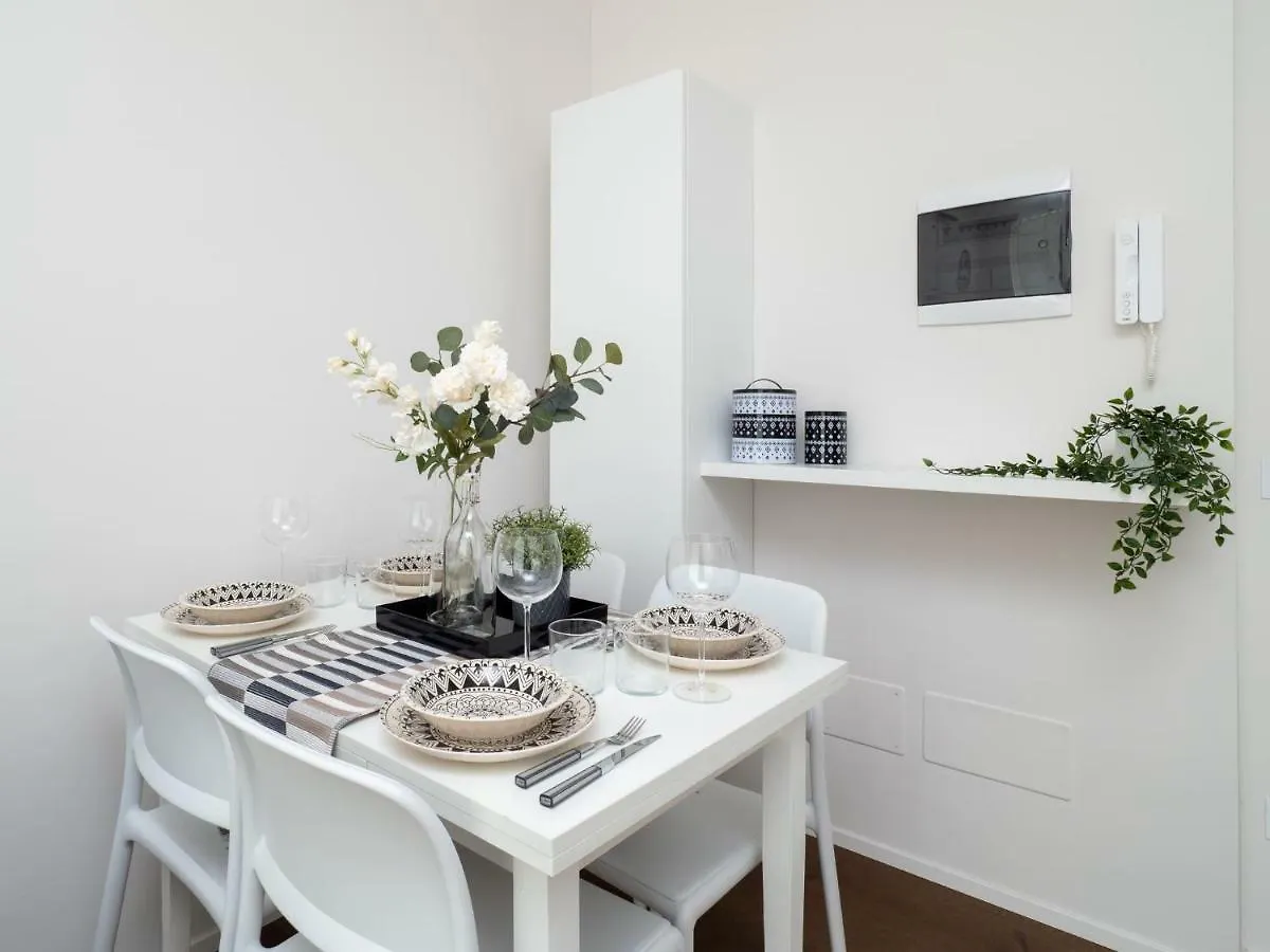 The Best Rent - Cozy One Bedroom Apartment In Mailand